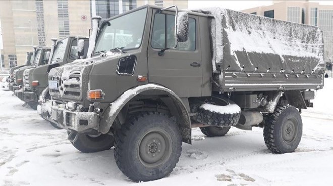 Deprem fırsatçılarına askeri önlem!