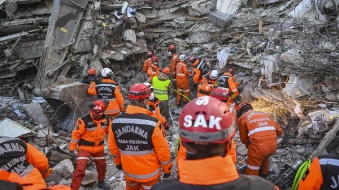 Depremlerde can kaybı 42 bini aştı!