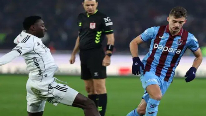 Dev maçta 6 gol, 1 kırmızı: Kazanan yok