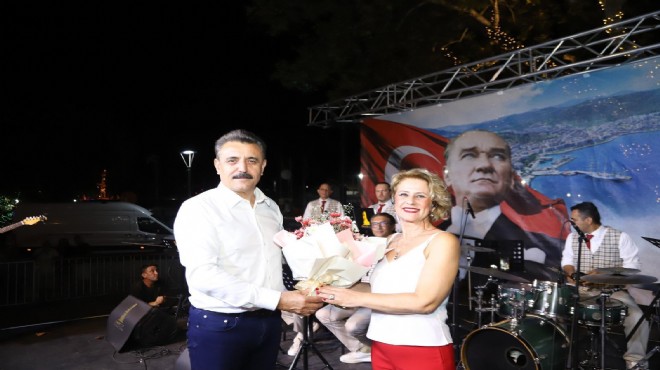 Dikili de kurtuluşun 104. yılı coşkusu