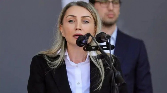 Dilek İmamoğlu da CHP den istifa etti
