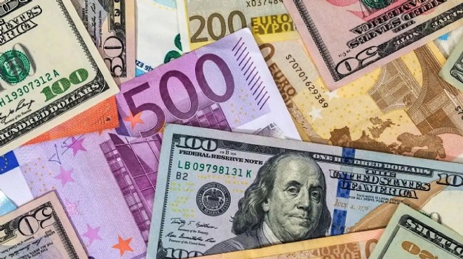 Dolar ve euroda günün ilk rakamları