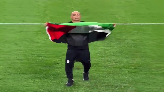 Dünya kupasının gündem olan ismi 27 sene önce Altay ı tezgaha getirmiş!