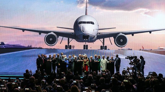 ‘Dünyanın yeni kavşağı' İstanbul Havalimanı açıldı