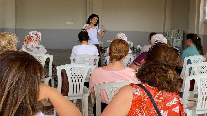 Efes Selçuk'ta kadınlarla 'hukuki' dayanışma