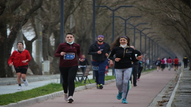 Efes Selçuk'u koşarak keşfettiler