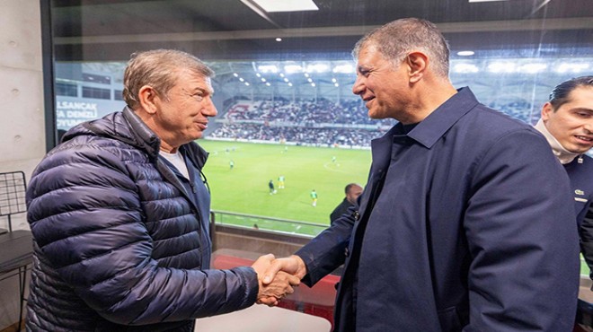 Efsane golcüden Tugay'a Karşıyaka Stadı teşekkürü