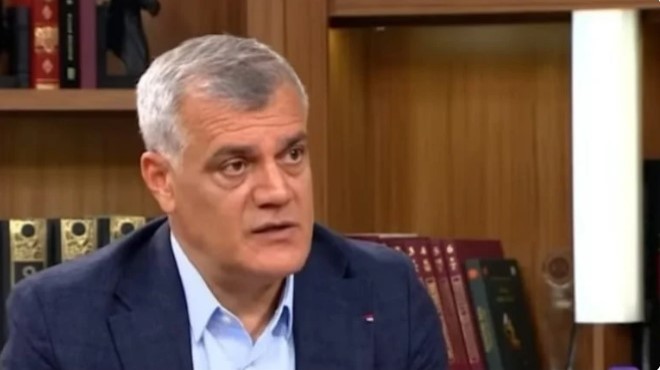 Egeli Profesör  Tevrat a göre cennet Adana dır  dedi... Sosyal medya yıkıldı!
