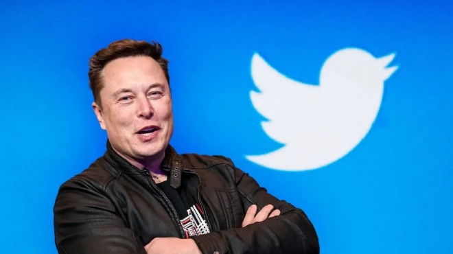 Elon Musk'tan Twitter'a 