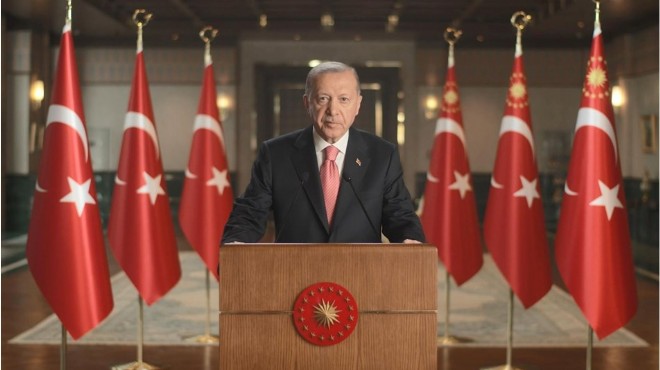 Erdoğan: ''Sosyal medya, demokrasi için ana tehdit''