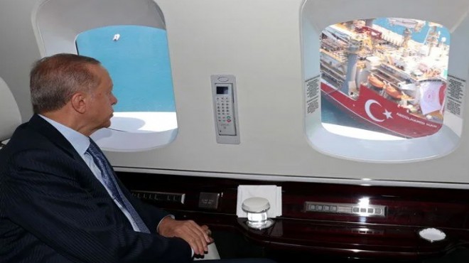 Erdoğan'dan Abdülhamid Han gemisine havadan inceleme
