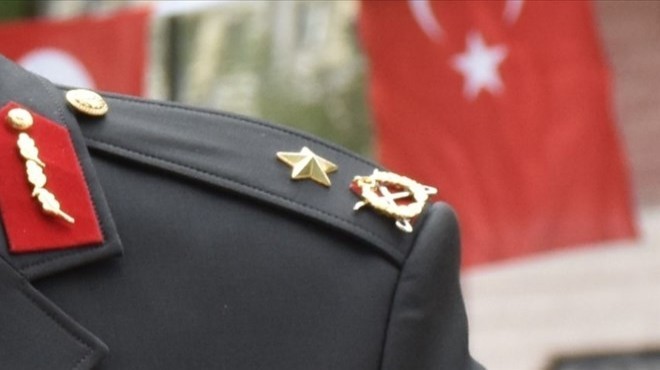FETÖ itirafçısı eski general: Rütbemi Gülen taktı
