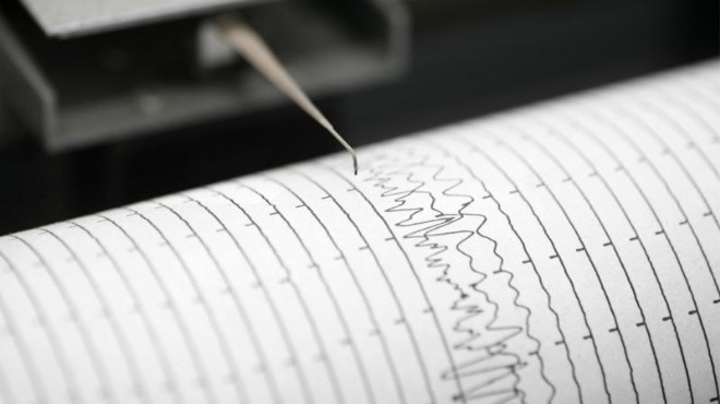Filipinler de 7,4 büyüklüğünde deprem