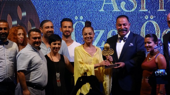 İzmir Film Festivali'nde ödüller sahiplerini buldu