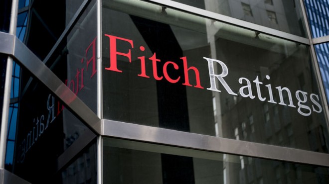 Fitch, Türkiye nin not görünümünü  pozitif e çevirdi