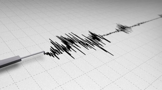 İzmir açıklarında korkutan deprem