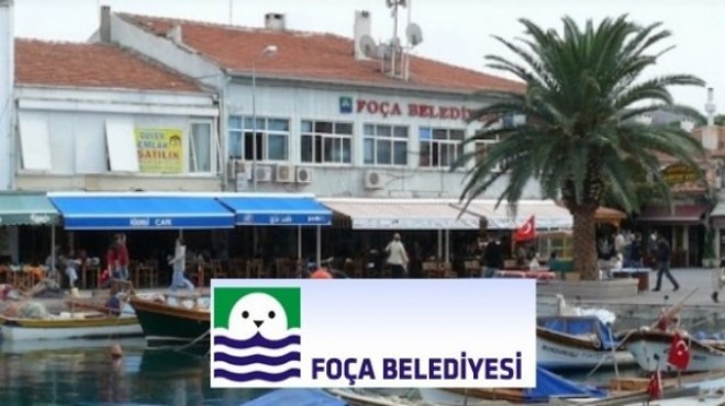 Foça'da 2 başkan yardımcısı istifa etti