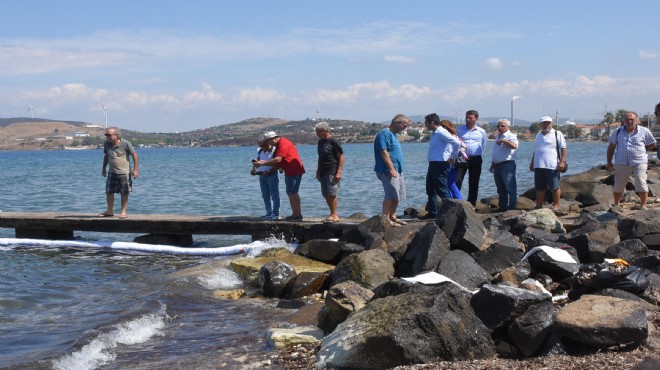 Foça'daki çevre felaketinde kritik inceleme!