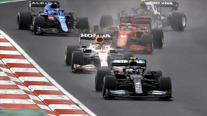 Formula 1 Türkiye Grand Prix'sinde kazanan Bottas