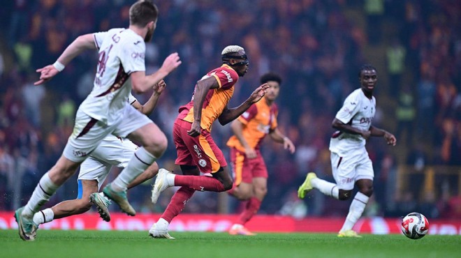 Galatasaray, Ajax a karşı ilkin peşinde