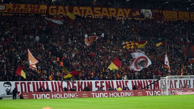 Galatasaray tribünlerinden tepki: Yönetim istifa