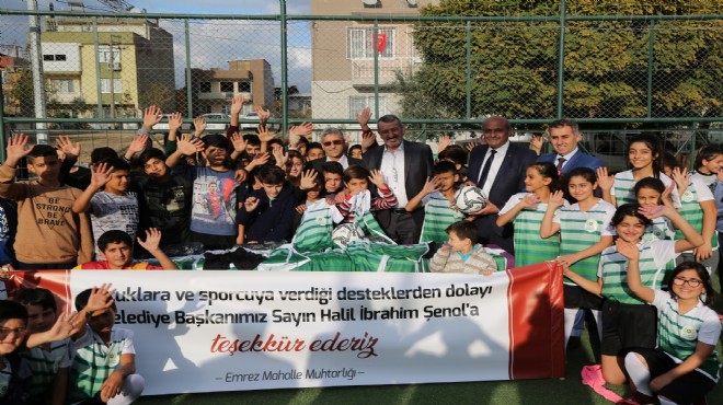 Gaziemir'de genç sporculara malzeme desteği