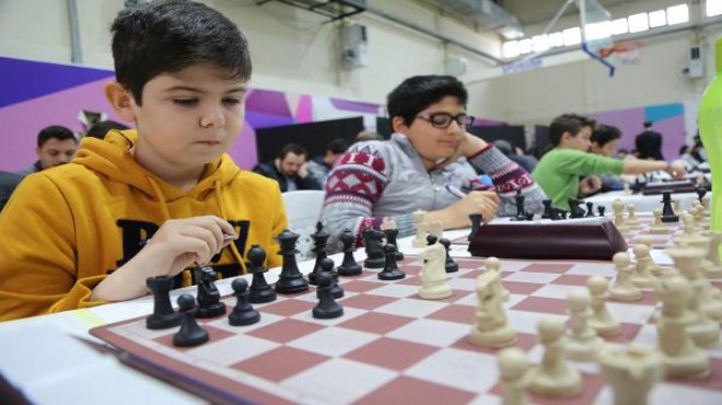 Gaziemir'de satranç heyecanı