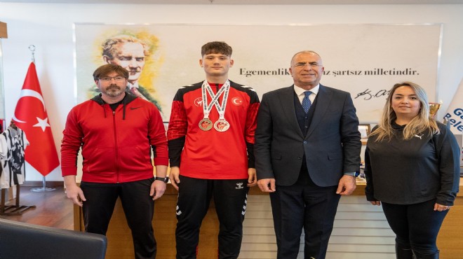 Gaziemirli taekwondocu Türkiye şampiyonu oldu