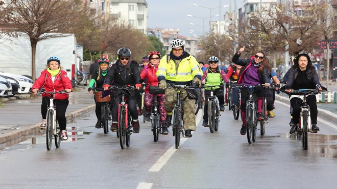 Gaziemirliler yeni yıl için pedalladı