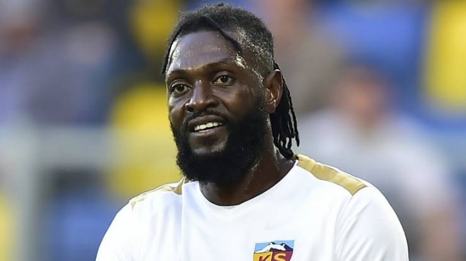 Göztepe'de Adebayor bombası!