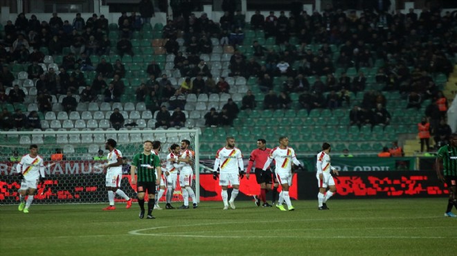 Göztepe de buruk sevinç!