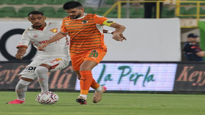 Göztepe de kötü gidişat: Süper Lig de galibiyeti olmayan tek takım!