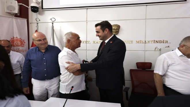 Güç ten Gümüş e tebrik: Bu tablo halkın iradesine sahip çıkıldığının göstergesi!