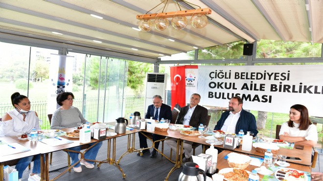 Gümrükçü okul aile birliği başkanlarıyla buluştu