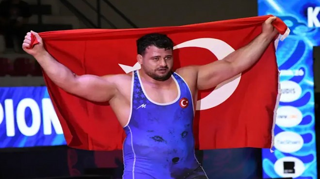 Güreşte Rıza Kayaalp ten tarihi başarı