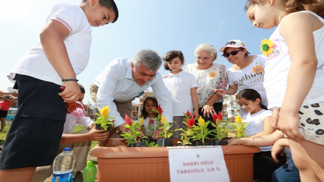 Güzelbahçe de  çiçek ve çocuk  şöleni