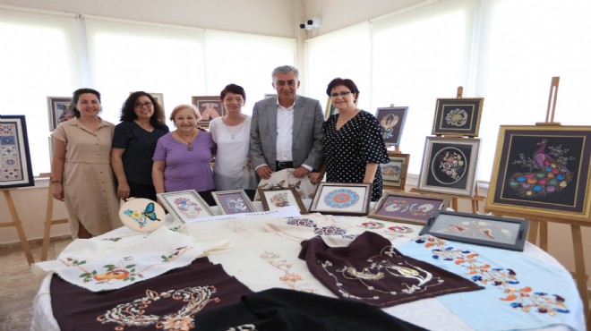 Güzelbahçe'de el emekleri vitrine çıktı