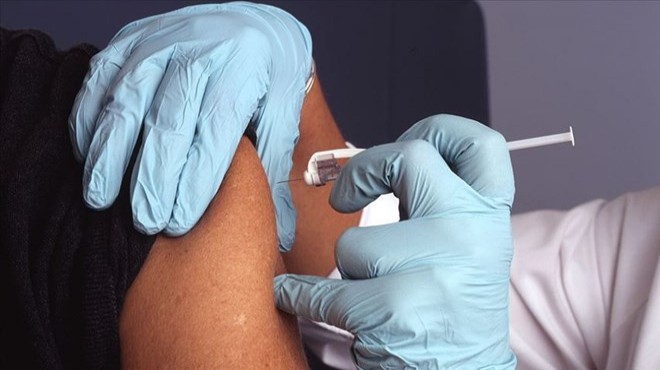 Hacettepe'de Çin aşısının ikinci dozu yapıldı