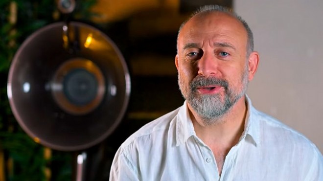 Halit Ergenç in 15 yıldır bilinmeyen işi!