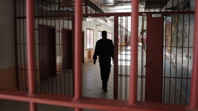 Hastalık nedeniyle bin 353 kişi tahliye edildi