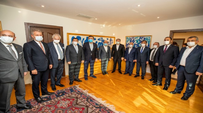 Hisarcıklıoğlu'ndan Başkan Soyer'e ziyaret