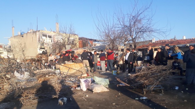 Hurdacılık yapan iki aile arasında kavga: 4 yaralı, 5 gözaltı