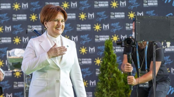 İYİ Parti de Akşener yeniden genel başkan!