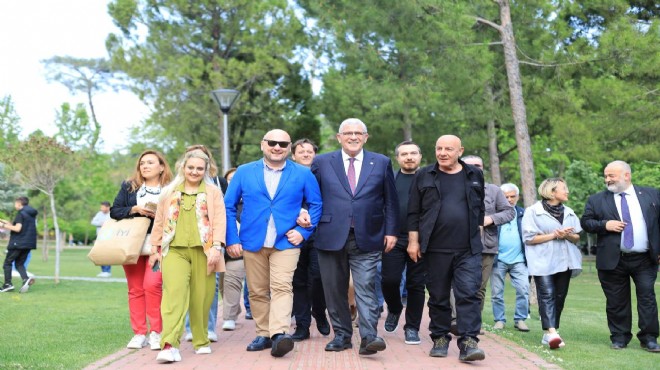 İYİ Partili Dervişoğlu: İzmir 21 yıllık zulme  dur  demeye hazır!