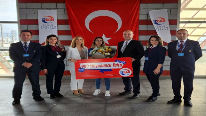 İZBAN'da 900 milyonuncu yolcu gururu!