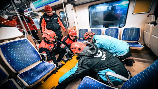 İZBAN da deprem ve kaza tatbikatı