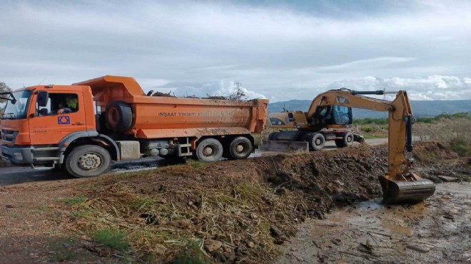 İZSU’dan Selçuk’ta temizlik harekatı