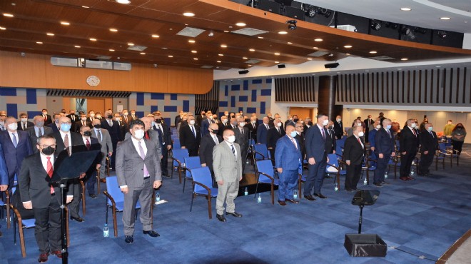 İZTO Meclisi’nde gündem Şükürer: Üyelerden sert tepki!