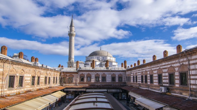 İl il bayram namazı saatleri: İzmir'de kaçta kılınacak?