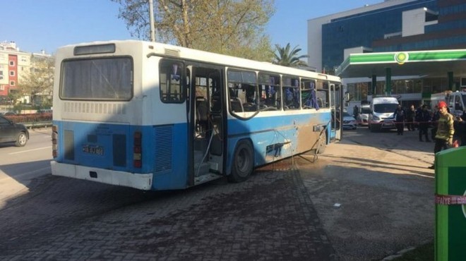 Cezaevi aracına bombalı saldırı: 1 şehit, 4 yaralı